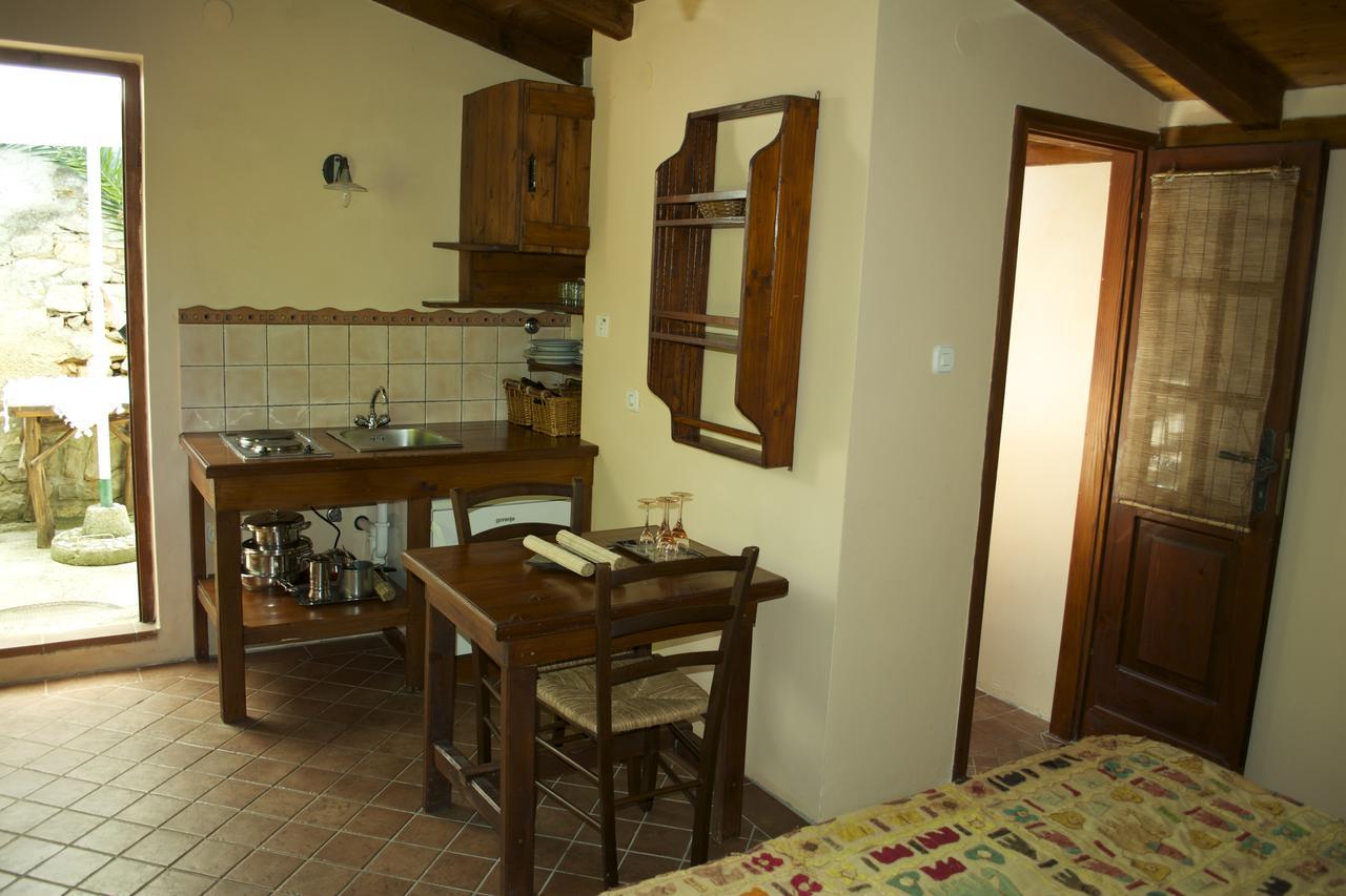 Apartments Cvita Veli Losinj Luaran gambar